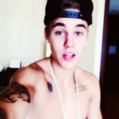 ProjetcsBieber's profile picture. Hello, this twitter is for give a 'Shoutout' to projects to Bieber like posters on the performances and this stuff :) we'll divulgate yours, just DM us!