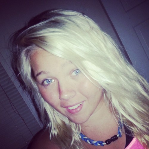 14, freshman, in love with the most amazing guy ever, cheerleader, softball player
