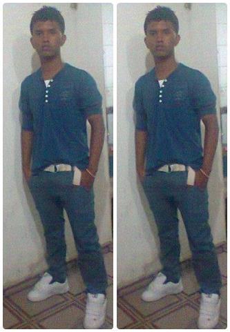 garoto bricalhão..  legal  ii  muituh parceiro;;  se  vcs  se  arrepender  e  so  mi  faalar....

    orkut  ii  msn  w.allace.popzinho@hotmail.com