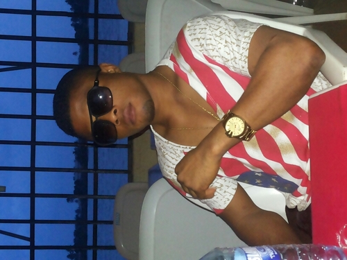 zon_ziggy10's profile picture. I like travelling, doing businesses, some stuffs, connections, love Chelsea fc, I love Hip-Hop Jazz nd R&B, always eyes on businesses.