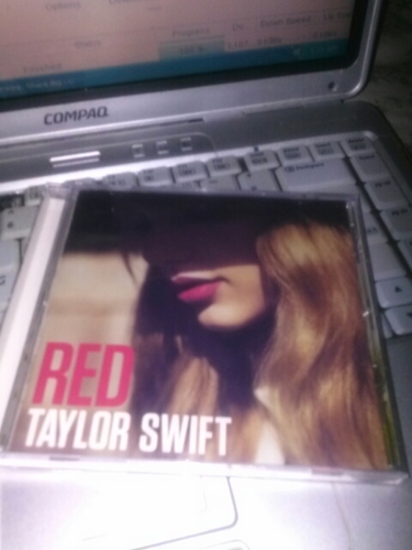 beneficialshit's profile picture. im 16 and been through hell simple as that.