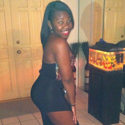 just a simple girl with a dollar && a dream...