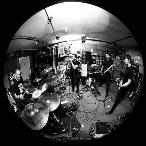 Le site francophone officiel du groupe canadien @billytalentband #billytalentfrance https://t.co/YpbxAEu72P…