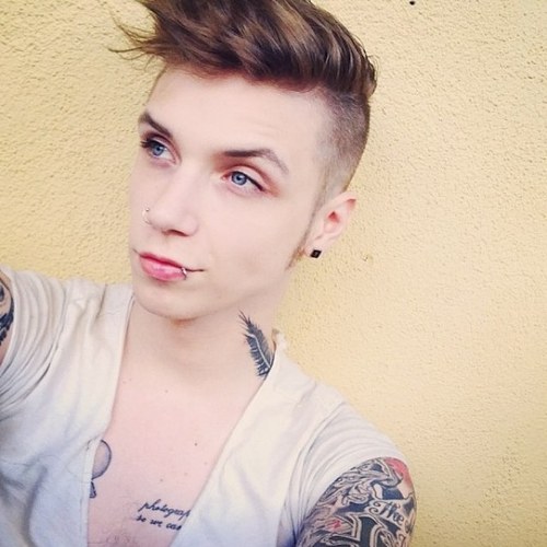 SGTC and BVBArmy I refuse to sink, id rather swim Im not goin down, cause i will win