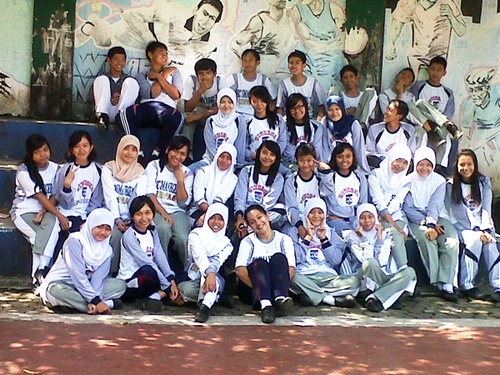 Zumalakma's profile picture. kalo udah punya temen baru. jangan lupain zuma ya cemancemans :')