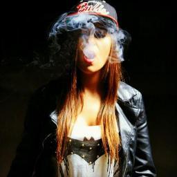 ______4_______'s profile picture. 