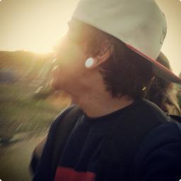 mas se for pra falar de algo bom , eu sempre vou lembrar de você ♫ @laurensilveira_