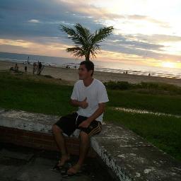 Nunca diga te amo se não te interessa.
Nunca fale sobre sentimentos se estes não existem.
