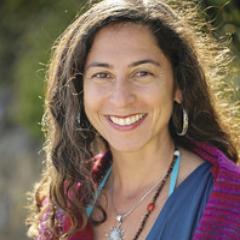 Healthy Living and Passionate Birth!

Sacred Roots Holistic Nutritionist, Herbalist, Sacred Pregnancy Instructor, Birth Doula & Sirena Serpentina Fire Dancer