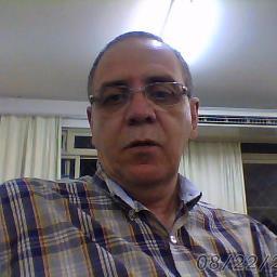 Matemático,Engenheiro de Produçao, com especialização,Leciono para Engenharia   _  GrupoUniasselvi /  Kroton (Timbo- SC )