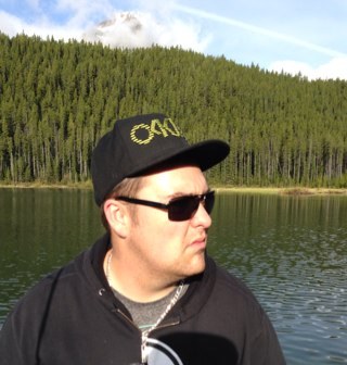 07_T's profile picture. 