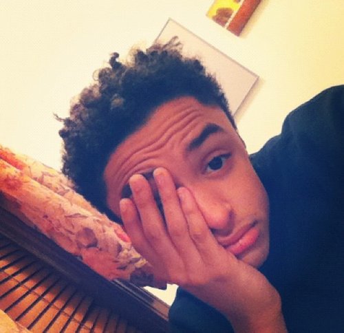 My name is MJ Perez Jr.  (aka Riley). #NICKIMINAJHUSBAND . @EveryEra_Mike 's son . -throws hunnids-