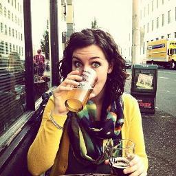 Life enthusiast with a beagle sidekick. Marketing Director @SkySlope. Seattleite. MCDM graduate. Vegan. Love travel, breakfast, yoga and expansive vocabularies.