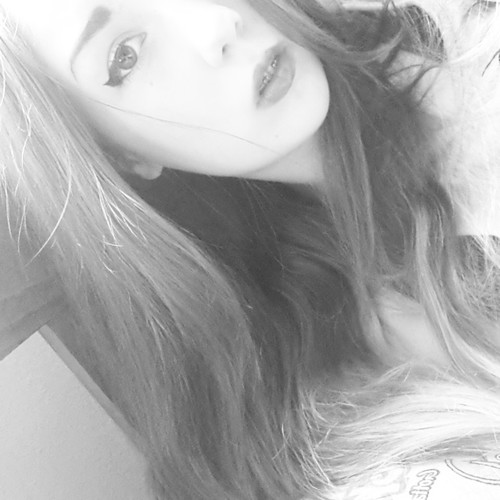 Let's be silly, my cutiepie.
 My love will never die, for the ones who changed my life. Green Day ♥