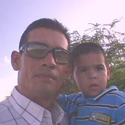 amable. cristiano y muy hogareño,