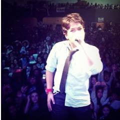Sem Você ( @lucassantossbt ) Minha Vida Não Tem Sentido    @lucassantossbt Te Amarei De Janeiro A Janeiro Até O Mundo Acabar  Fc Criado Em 26/04/2013.