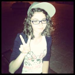 My name is Sara, I'm from Italy. I'm an #Alien since may 2008 and @tokiohotel are my souls and I love #BillKaulitz. @tokiohotel are my angels♥hilf mir fliegen♥