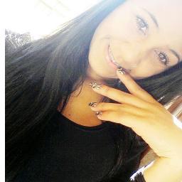 entao não desista sorria . Voce é mais forte do que pensa e sera mais feliiiz do que imagina .