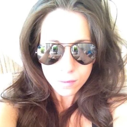 katiejanegoldin's profile picture. I bring you the best hair on the market - Gold Fever!!! Winner of Young Business Woman Of The Year 2013. P.s...my real name is Gold!