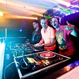 Maxfunmusic's profile picture. MAXFUN (Dj couple) | Progressive / House | Residents | Check out our Facebook 
http://t.co/CaiA6tDddK