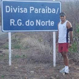 Sou um cara muito feliz graças ao meu bom DEUS! obrigado SENHOR por tudo, louvado seja o santo nome...