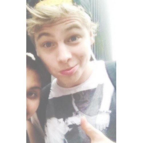 lukesdiamond's profile picture. @kissieniall