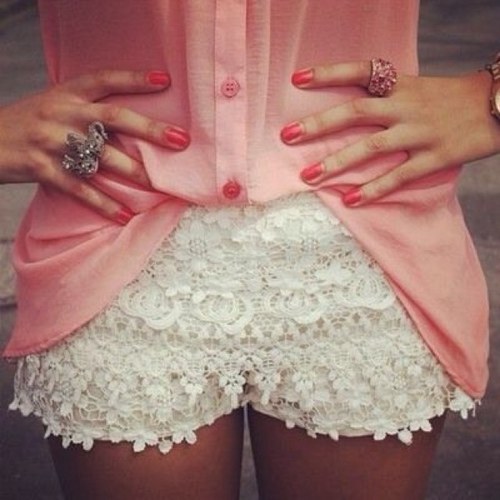 BNBAvis's profile picture. I make monogram wallpapers! Also, I will help you find a avi & a header! Just ask. ❤ *FOLLOW BACK ALL ANONS*