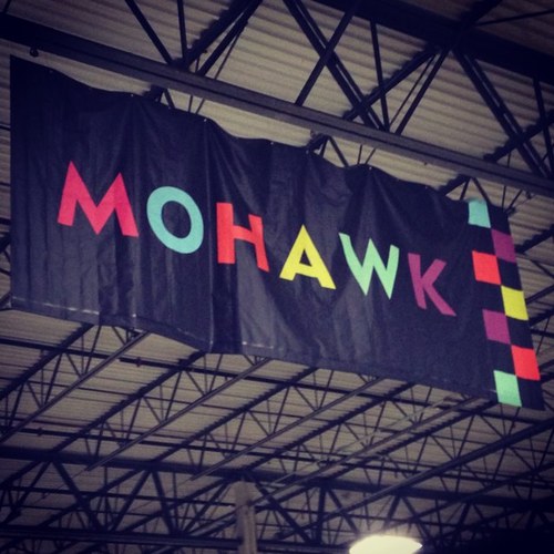 ReardonBeth's profile picture. Paper goddess holding hands with print!