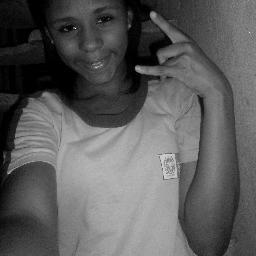 Nem todos que te fazem sorrir querem o seu bem! ;)  Justin Bieber♥