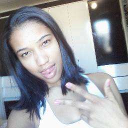 Seegui ? ~  Beejs Seguee Aee http://t.co/EoJJfO0HNx
Adc noois llÁ 
https://t.co/1Ctz1RcM5t
;D  #DalesteEterno
