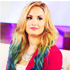 I´m lovatic.My idol is @ddlovato. New album DEMI feat. Made in the USA and Heart Attack available.ILOVE