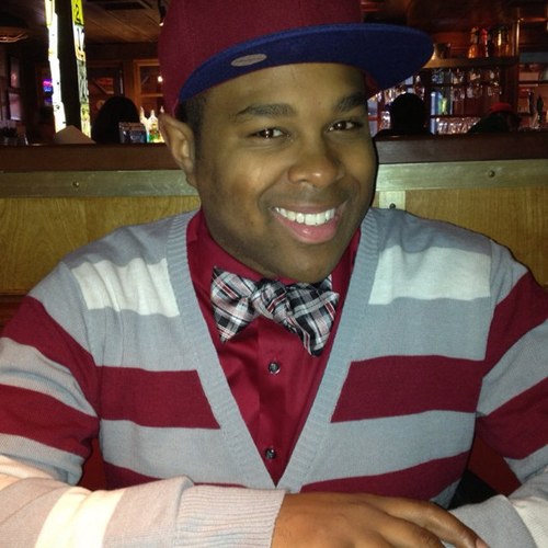 GrownManDee's profile picture. 