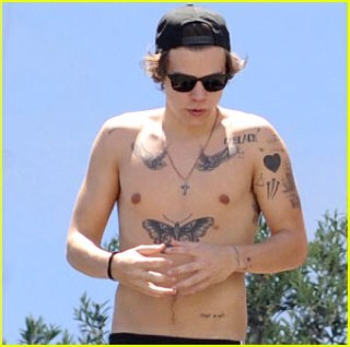 harrys face.