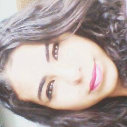Num dia, aprendi que os sonhos existem para se tornarem realidade. E, desde esse dia já não durmo para descansar, simplesmente durmo para sonhar! Walt Disney
