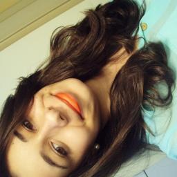 Existem muitas coisas que eu gostaria de dizer para você, mas              eu não sei como.dê um #follow. Msn:nath.belelas@hotmail.com