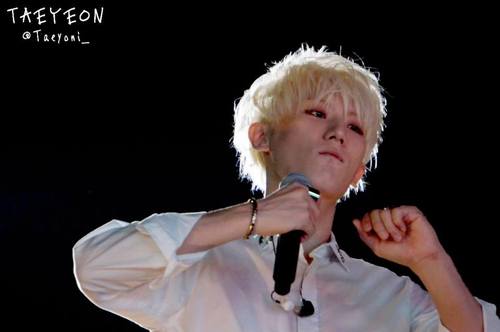 ****LOVE B2ST****  อสูรกายทั้ง 6 ตน
 Love beautiful **Jang Hyun Seung** four dimensions.