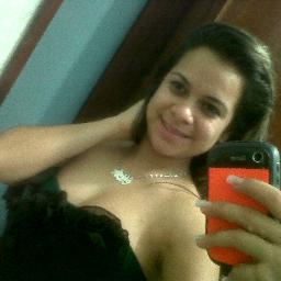 ***divertidad, amistosa, alegre me encanta ir de shopping salir compartir con mis amigos y sobre todo enamorada del ser q me dio la vida mi señor jesus :) **