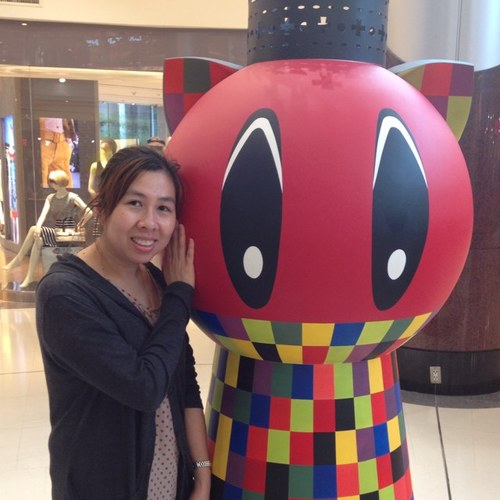 IsariyaY's profile picture. 