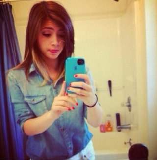 fifth_camz's profile picture. Follow if you also love chrissy and her band :)