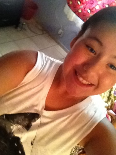 ~ my name is michaela ~ my bestfriend is irene ~ i would consider myself bEaUtIfUlL ~ i♥Ke$ha ~ annndddd i follow back, sometimes