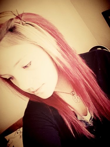 WTFmonsterboob's profile picture. I LOVE YOU