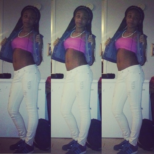 Single|Chilling |Living| Team FB |#follow @CarlosGirlf