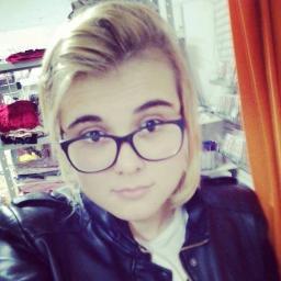 SIGO TODOS DE VOLTA    @machorretche ♥    https://t.co/liC9KS07P8, http://t.co/ZO0W9a4k6z