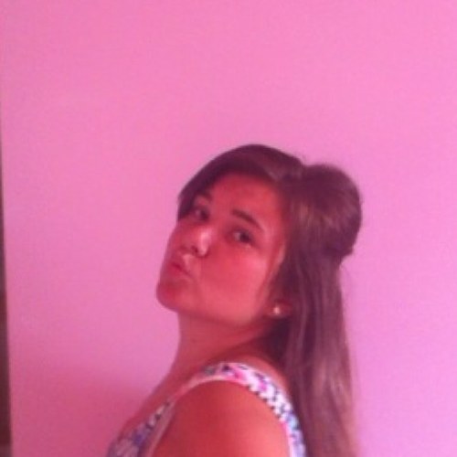 LilyLilyhulus's profile picture. 