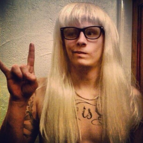 RixtonCali's profile picture. Go checkout Rixton on Youtube. They've basically ruined my life. HAVE FUN ♡