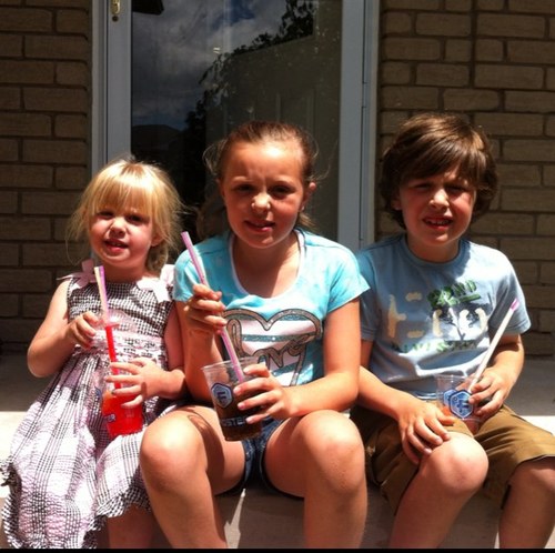 Avid runner. Crazy Mommy. Christ follower. Committed wife. Succeeding, failing, growing everyday.