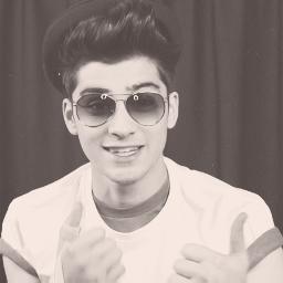 [live while we're young and let me kiss you!!!!]