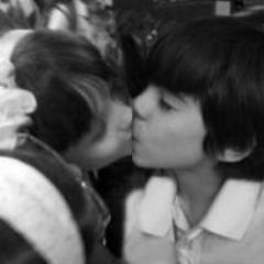 Oi Sou Fan Da Larrisa E Do Carrosel Amo O Trabalho Da Lari Me Segui No Meu Fc Da #Thalia  @IsmaelTobinho  Eu Sigo De Volta Nos Dois Fc :D 19/07/13