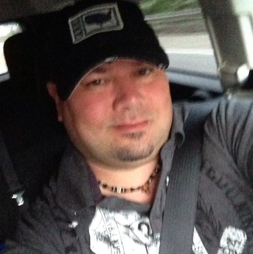 jaykepich's profile picture. Dad of 3. Thank the Lord I was set free. now I am happy I found someone. who dances to the beat of the same drum.