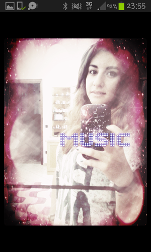 Hi ! I'm a Direction! It's a promise ......Italy
